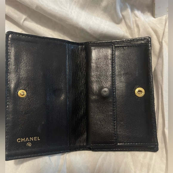 ❤️SOLD❤️Vintage Auth CHANEL Black Quilted Satin Card Case w Rhinestones CC Logo - Picture 5 of 6